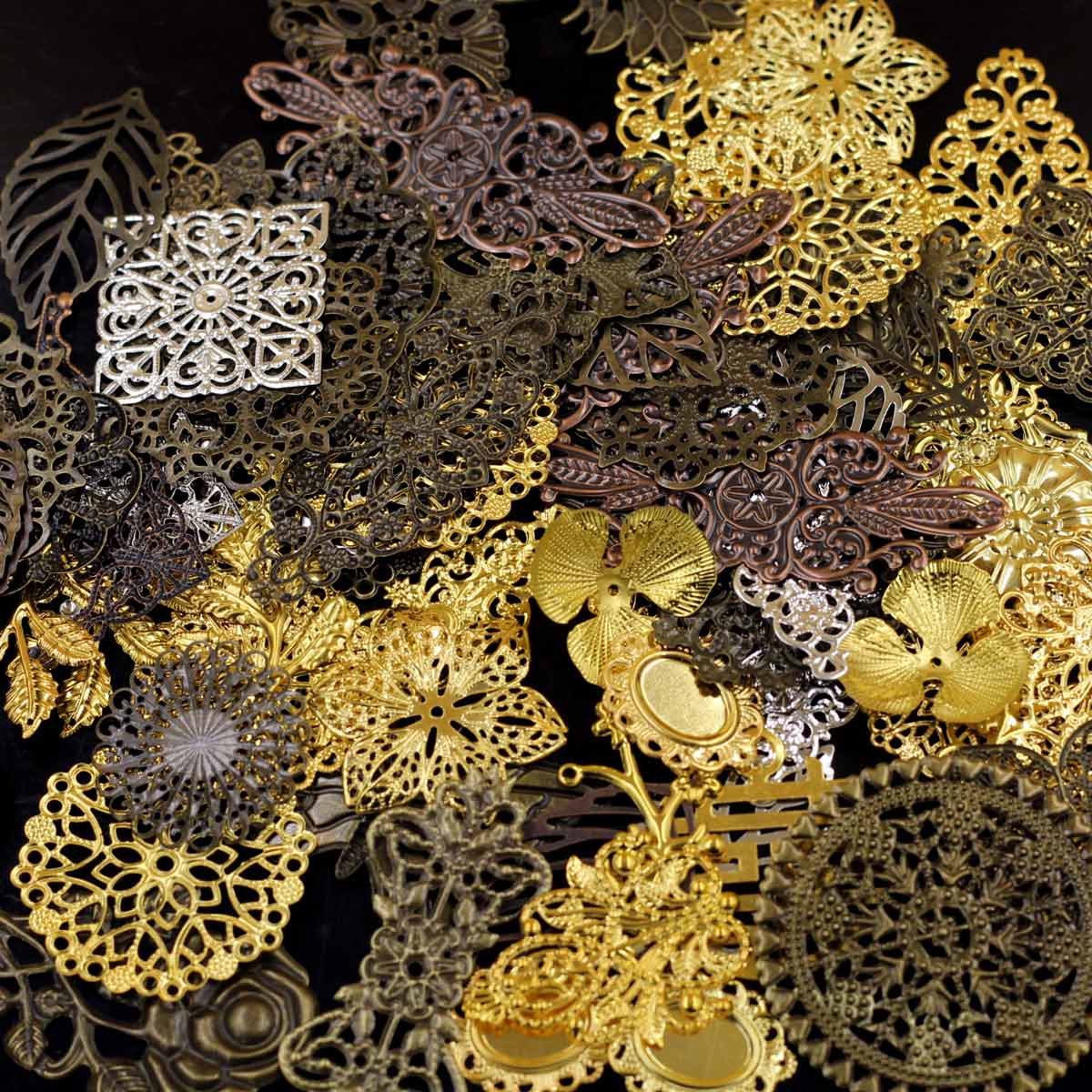 装飾コネクタランダム混合三角形花柄フィリグリーラップ合金クラ - Embellish Craft のレビューと価格