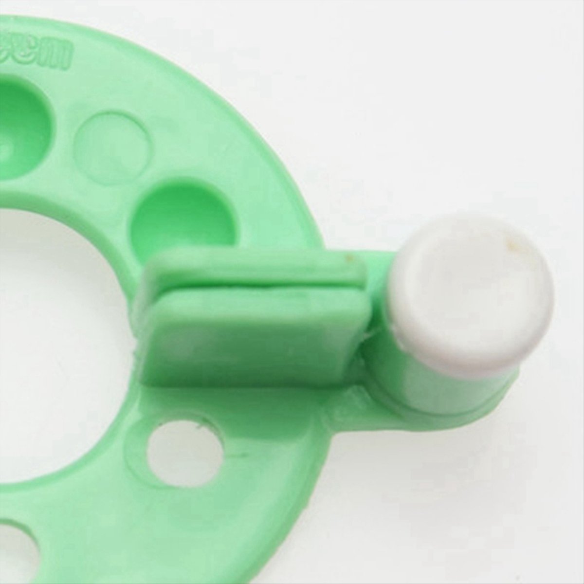 2026年トレンド 4個入りポンポンメーカーキット - DI - Pom Pom Maker Tool のレビューと価格
