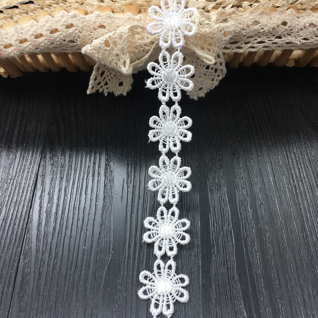 かわいい中空花衣服レース生地トリムパッチワーク素材レースリボ - Lace Ribbon Trim のレビューと価格