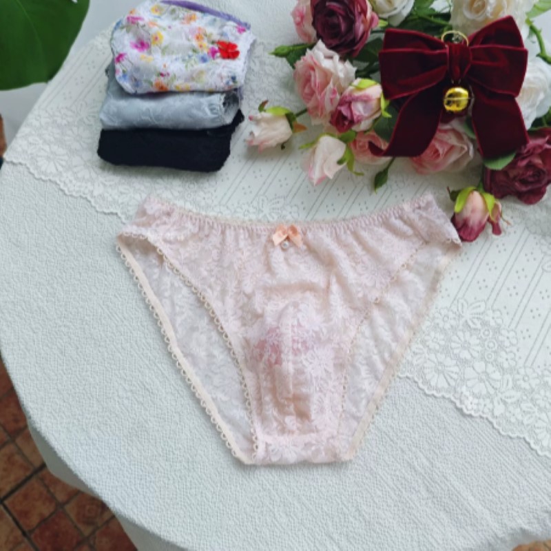 薄手のセクシーな男性用レースパンティーローウエスト刺繍ライブ - Embroidery Embellishments のレビューと価格