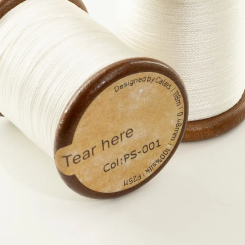 カレー ルクス ピュアシルク糸 0.48mm 超滑らか 天然 - Embroidery Craft のレビューと価格