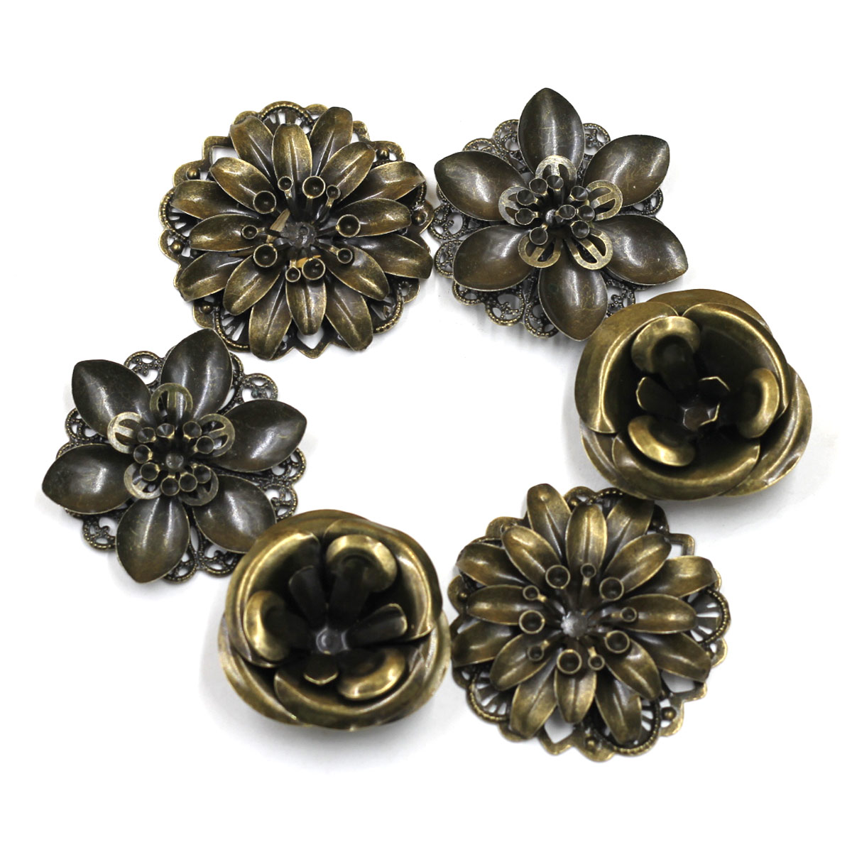 6 個の装飾組み合わせ花柄フィリグリーラップ合金クラフトジュ - Embellish Craft のレビューと価格